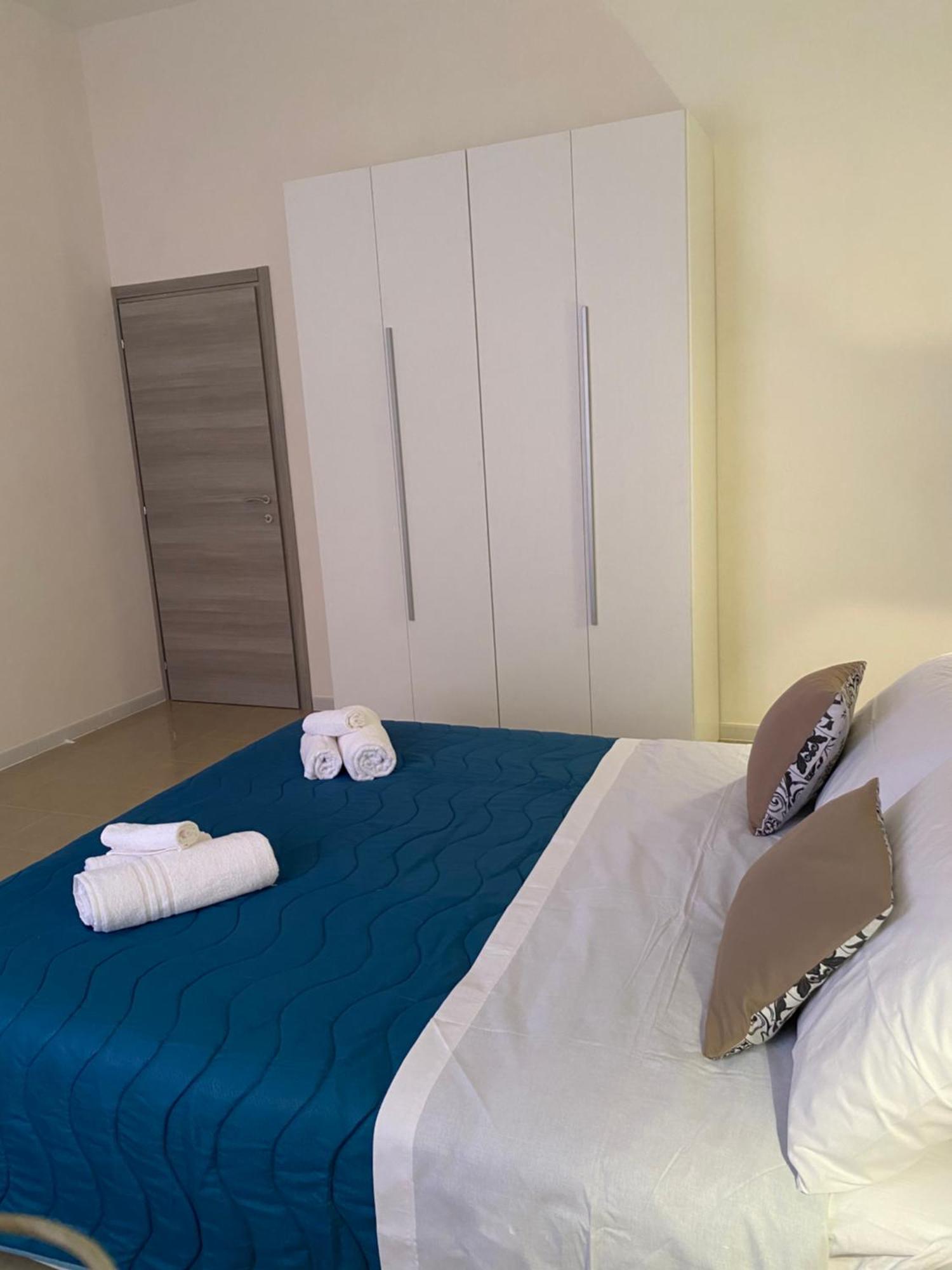 Lapignaapartments Marsala Esterno foto